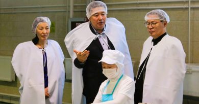 Э.Гомбосүрэн: Үйлдвэрлэгчдэд бага хүүтэй, урт хугацаатай зээл олгох болсонд баяртай байна Э.Гомбосүрэн: Үйлдвэрлэгчдэд бага хүүтэй, урт хугацаатай зээл олгох болсонд баяртай байна